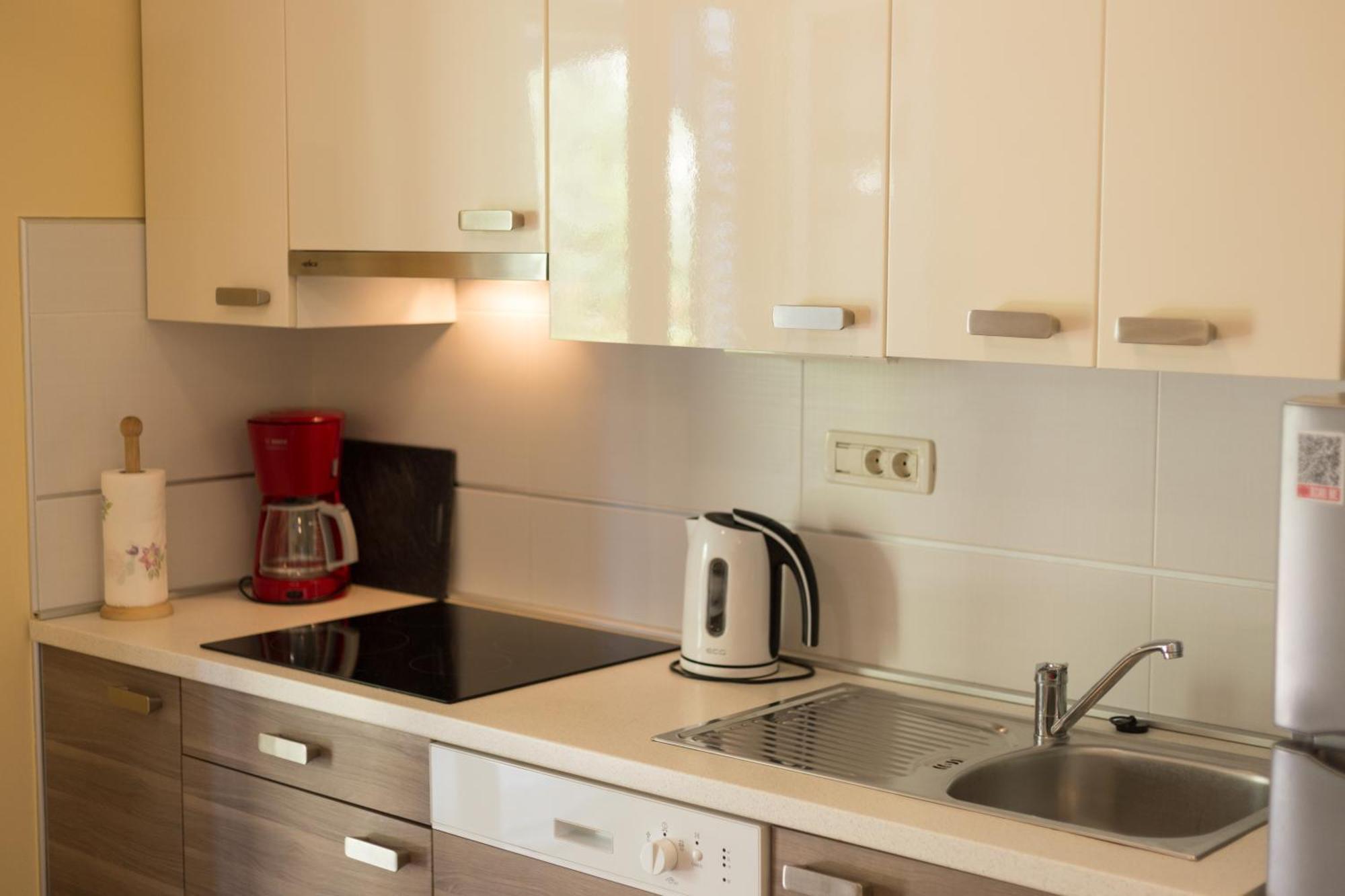 Apartment In Villa Moletto Seaside & Relax - 4 Guests Lovrečica Eksteriør bilde